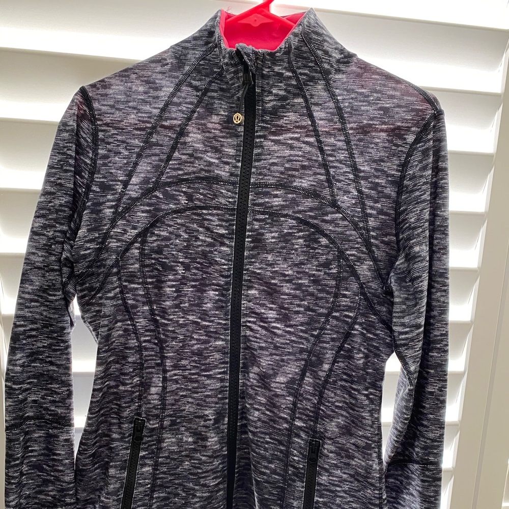 Lululemon Define ZIP-Up - Size: 10